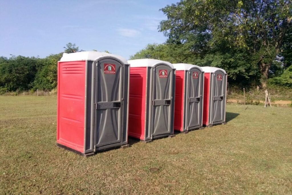 How To Buy A Private Outdoor Portable Toilet