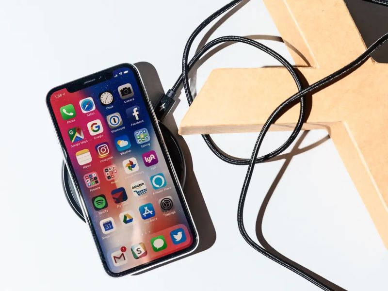 Factors to Consider When Buying a Wireless iPhone Charger